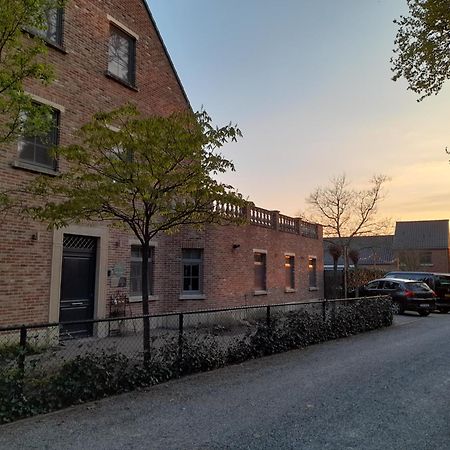 B&B De Floreffe NeerNeerpelt Kültér fotó