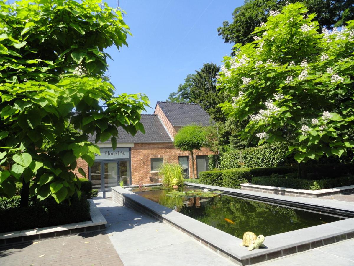 B&B De Floreffe NeerNeerpelt Kültér fotó